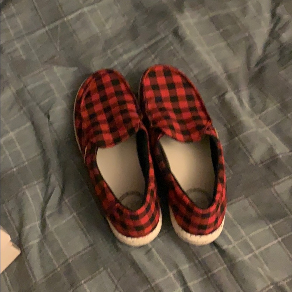 Buffalo Plaid Women’s Hey Dudes Size 6